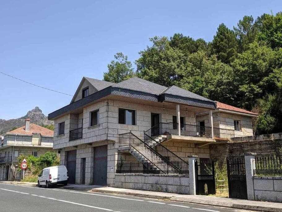 Casa Ourense Guxinde A Pereira 外观 照片