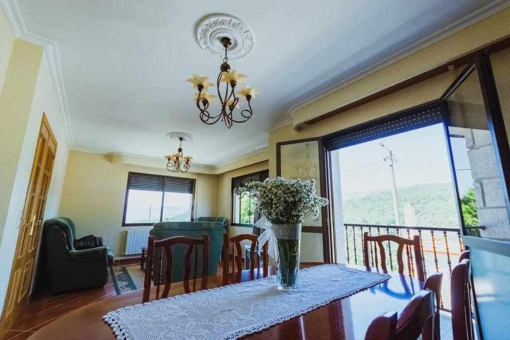 Casa Ourense Guxinde A Pereira 外观 照片