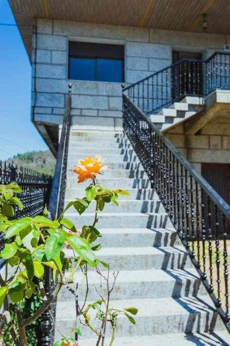 Casa Ourense Guxinde A Pereira 外观 照片